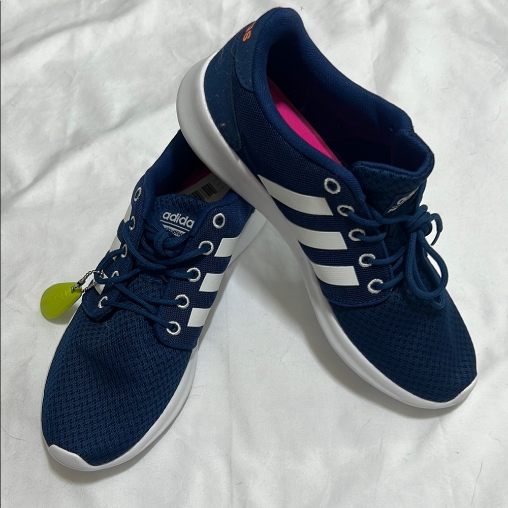 Adidas Cloudfoam Blue and White Sneakers with Breathable Mesh Upper